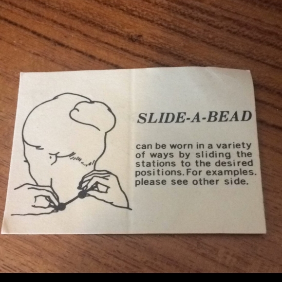 1970's vintage slide a bead necklace.  FUN!! - Picture 5 of 6